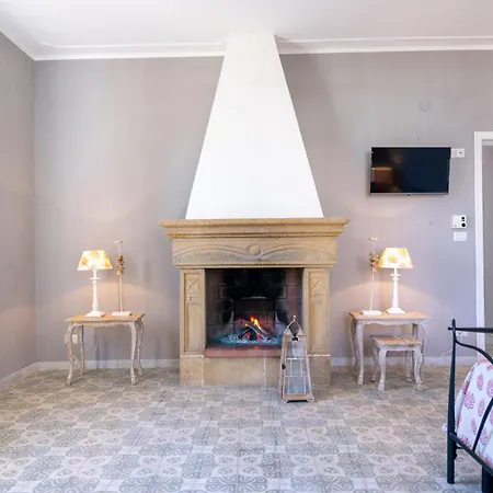 Apartament Residenza Delle Acacie E Del Ligustro - Le Di Valentina *