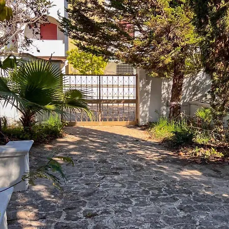 Residenza Delle Acacie E Del Ligustro - Praja,zen *